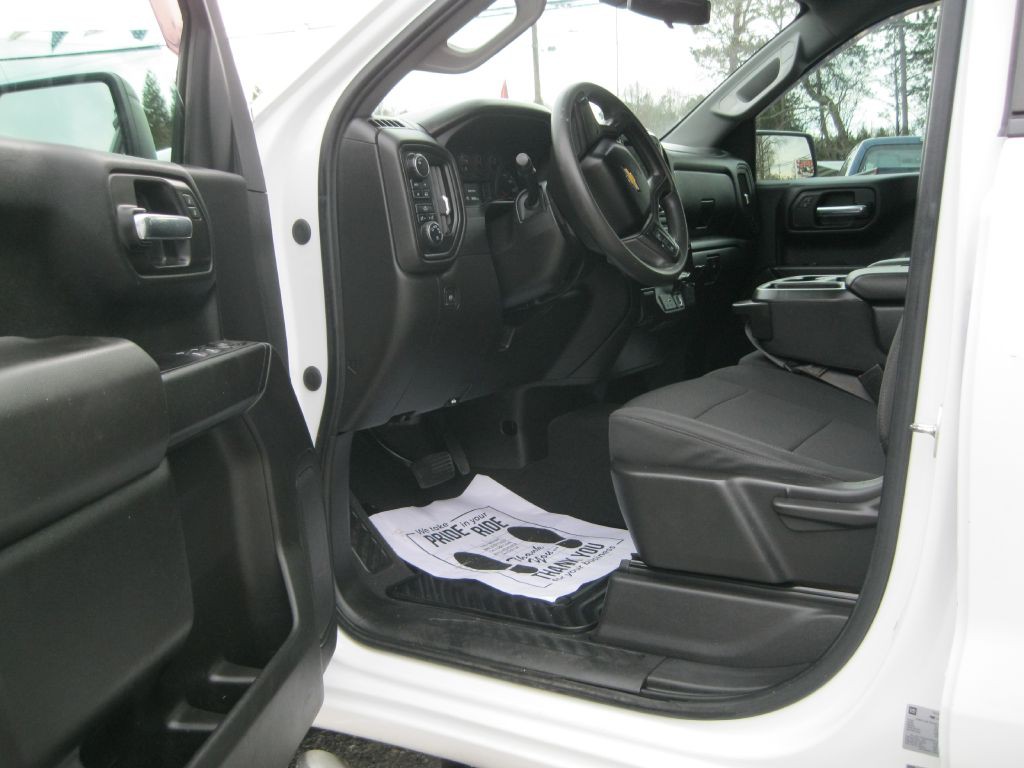 2021 Chevrolet Silverado 1500 Image 9