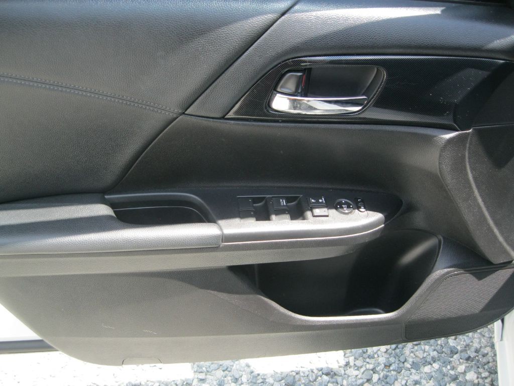 2014 Honda Accord Image 10