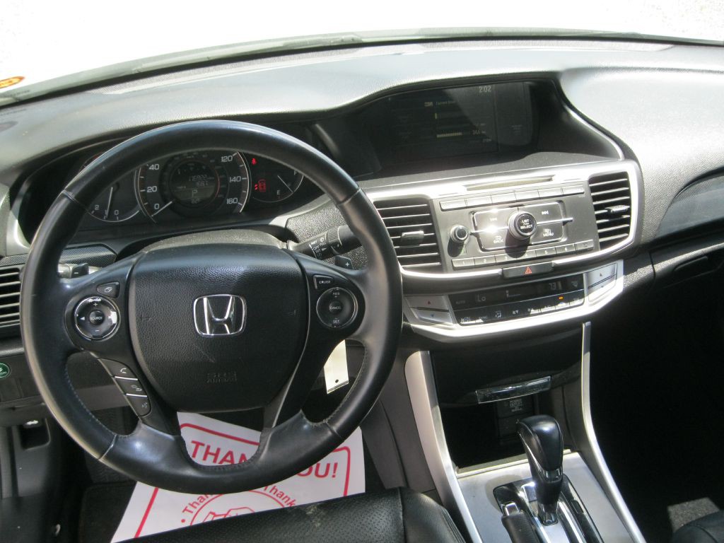 2014 Honda Accord Image 12