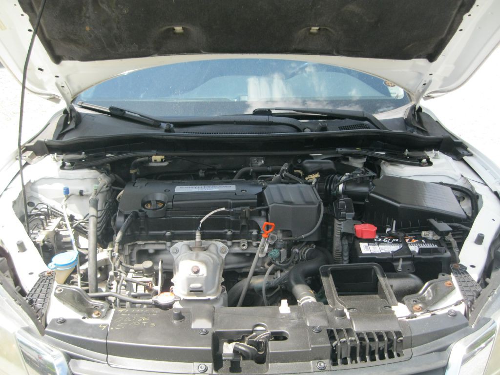 2014 Honda Accord Image 18