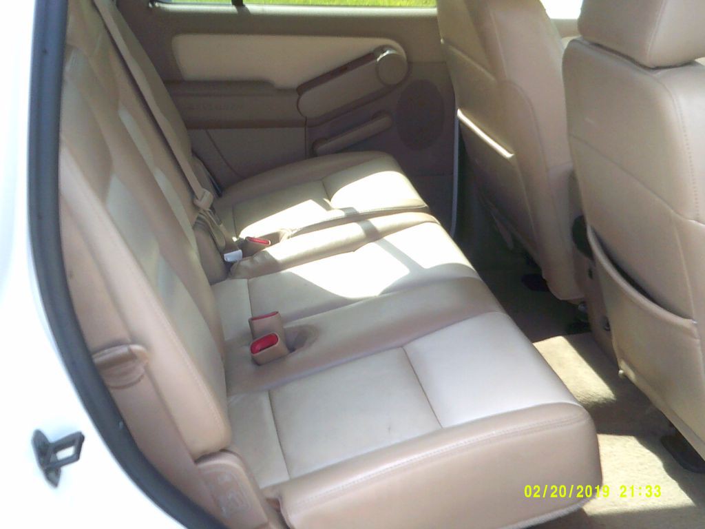 2007 Ford Explorer Image 6