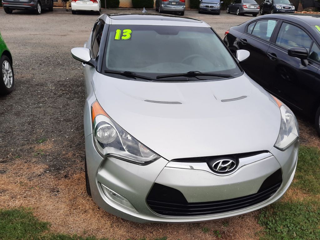 2013 Hyundai Veloster Image 5