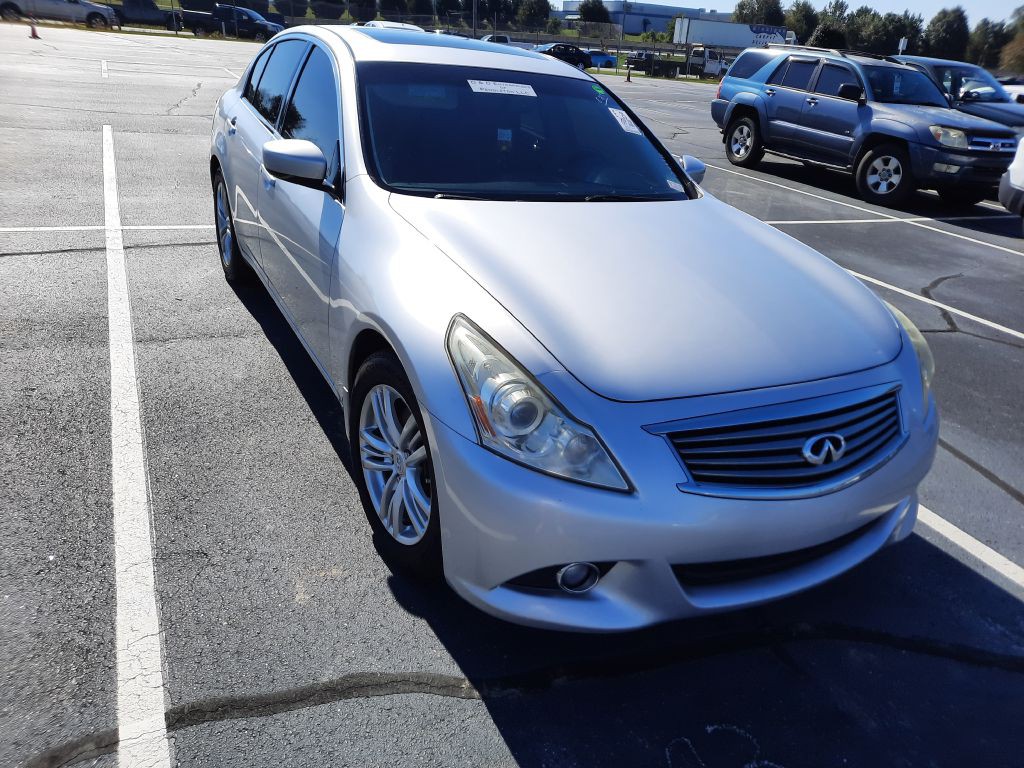 2010 INFINITI G37 Image 1