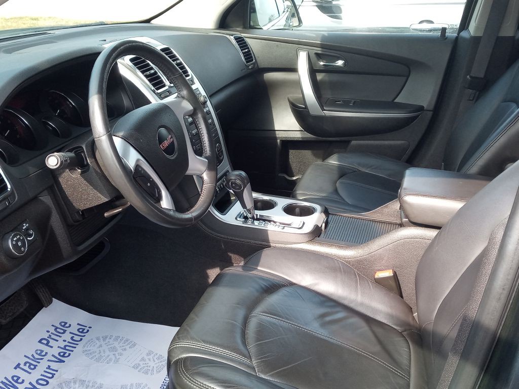 2012 GMC Acadia Image 7