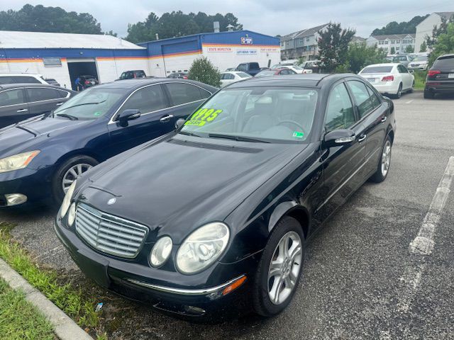 2006 Mercedes-Benz E-Class Image 2