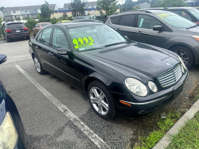 2006 Mercedes-Benz E-Class Image 3