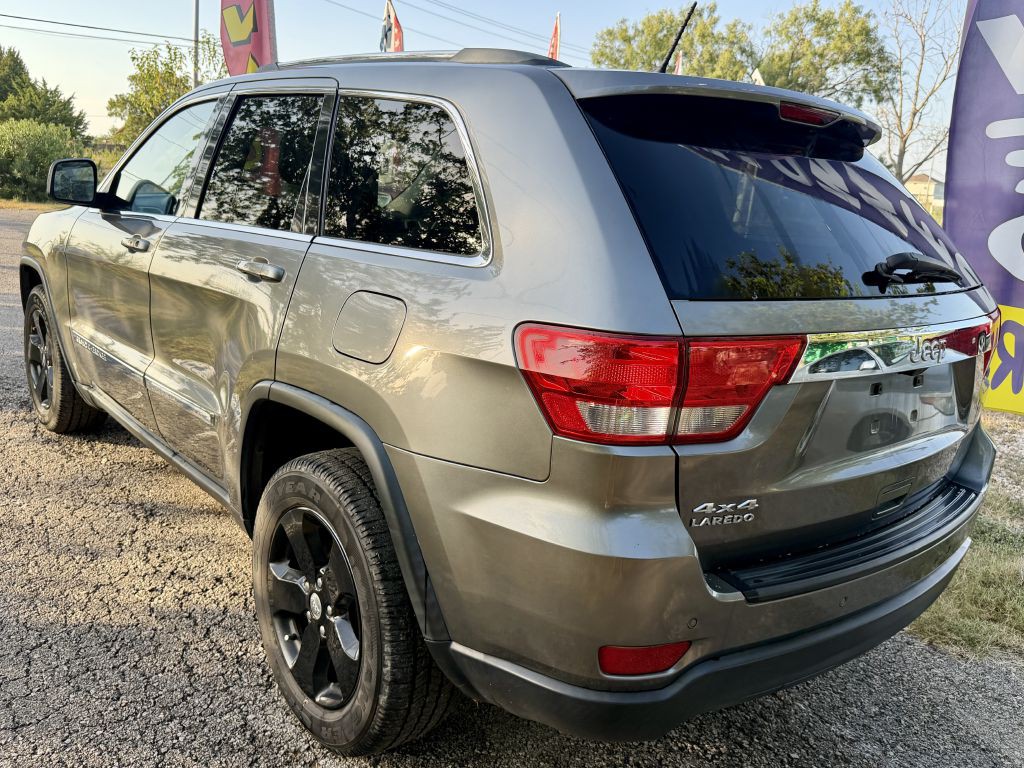 2012 Jeep Grand Cherokee Image 6