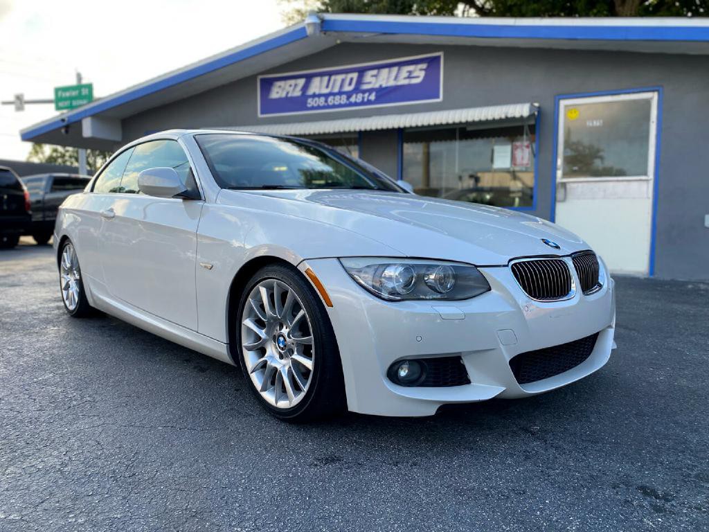 2013 BMW 3 Series Image 13