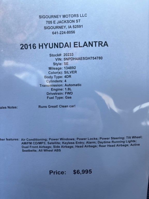 2016 Hyundai Elantra Image 8