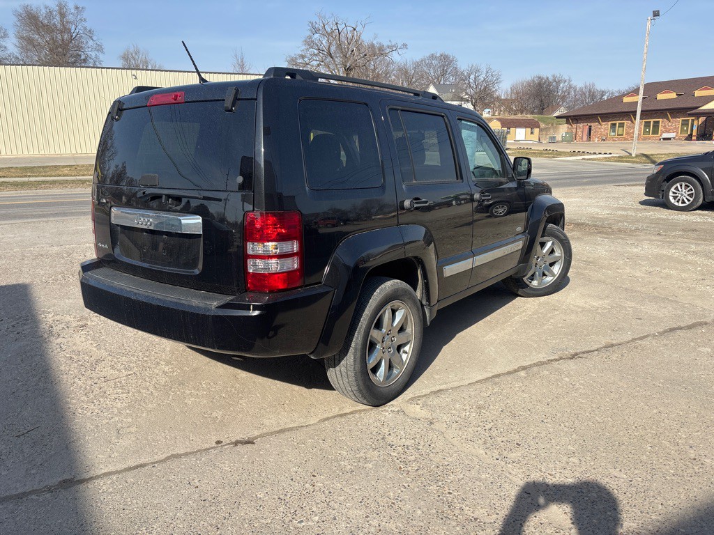 2012 Jeep Liberty Image 3