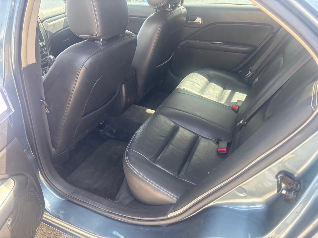 2012 Ford Fusion Image 8