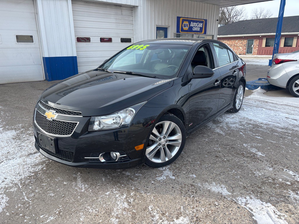 2013 Chevrolet Cruze Image 2