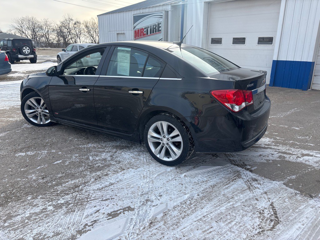 2013 Chevrolet Cruze Image 4