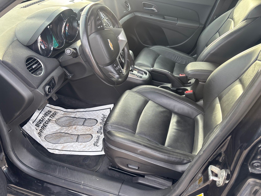 2013 Chevrolet Cruze Image 6