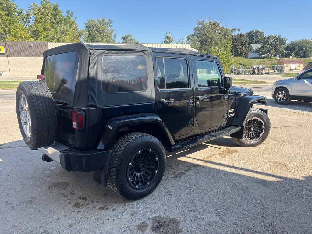 2012 Jeep Wrangler Unlimited Image 3