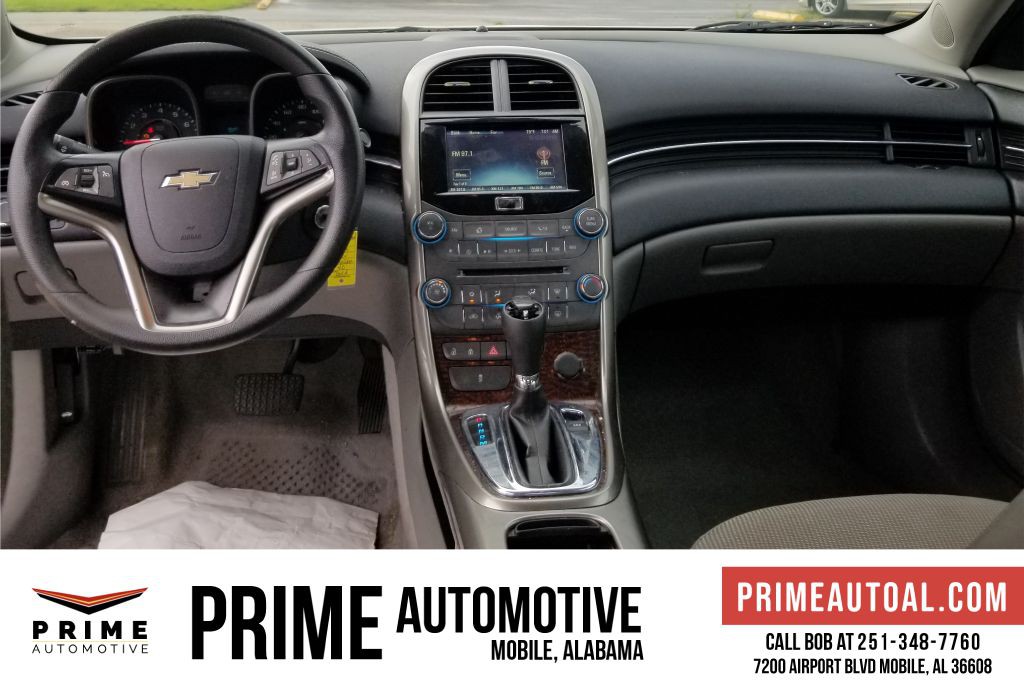 2013 Chevrolet Malibu Image 10