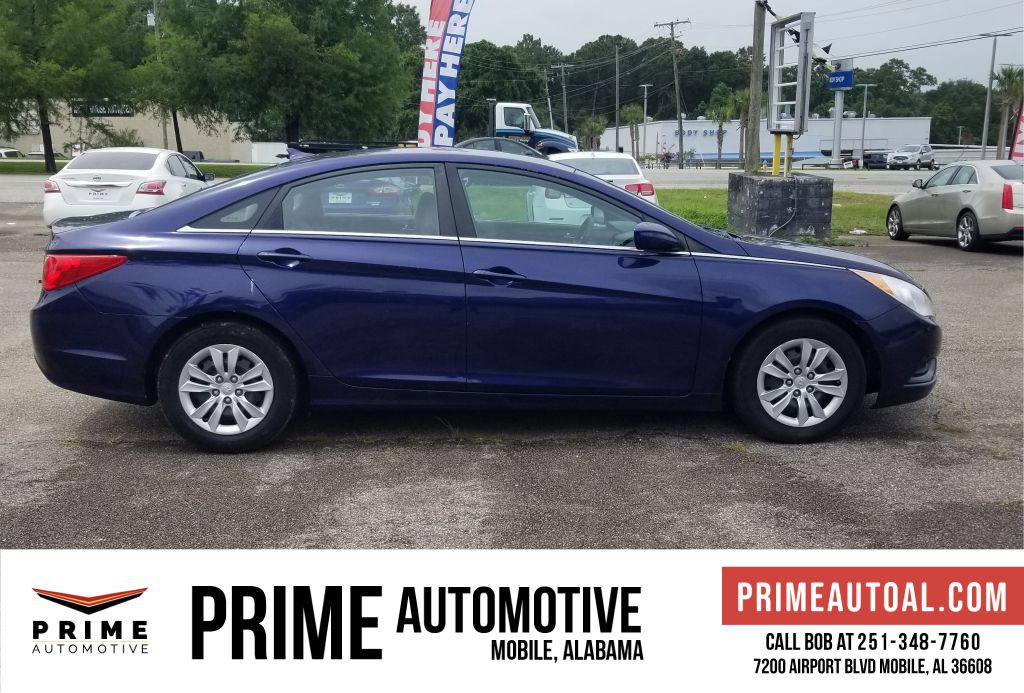 2011 Hyundai Sonata Image 6