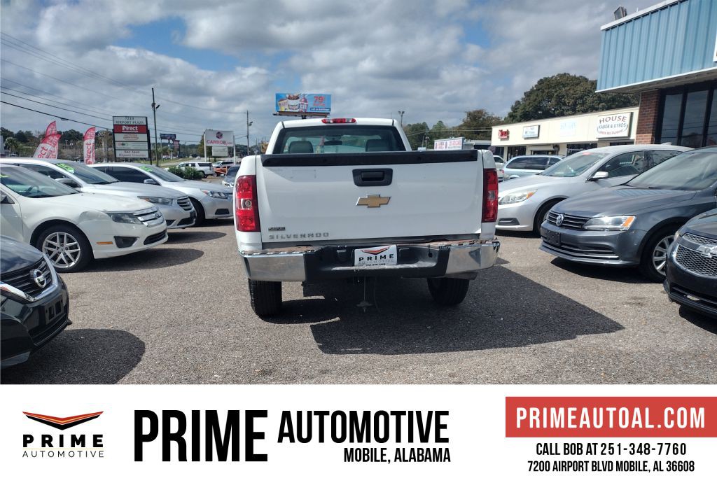 2011 Chevrolet Silverado 1500 Image 6