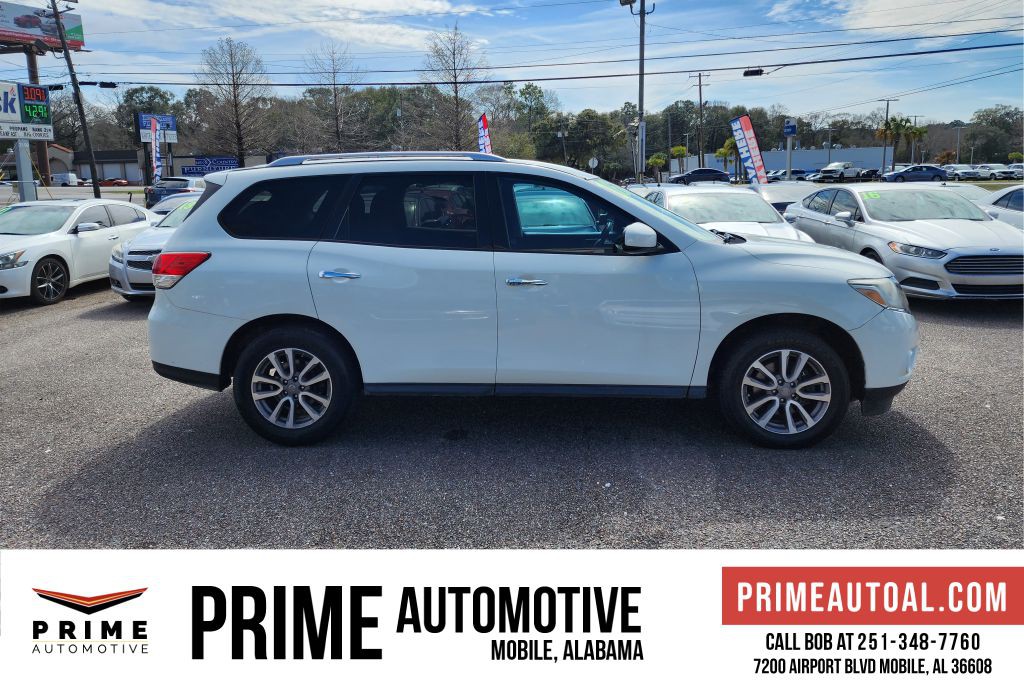 2016 Nissan Pathfinder Image 8