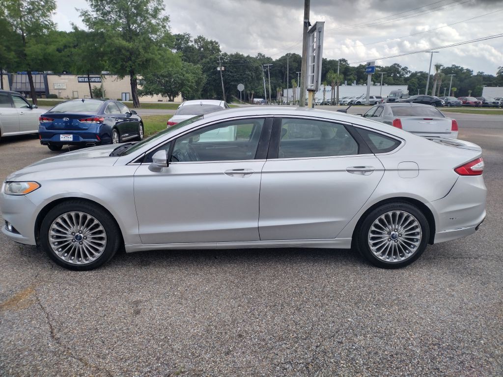 2013 Ford Fusion Image 2