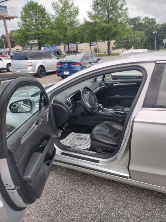 2013 Ford Fusion Image 9