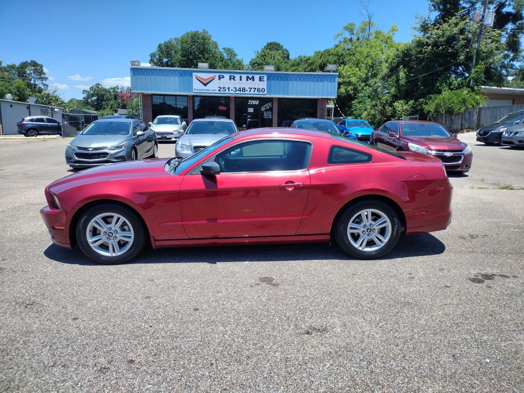 2014 Ford Mustang Image 2