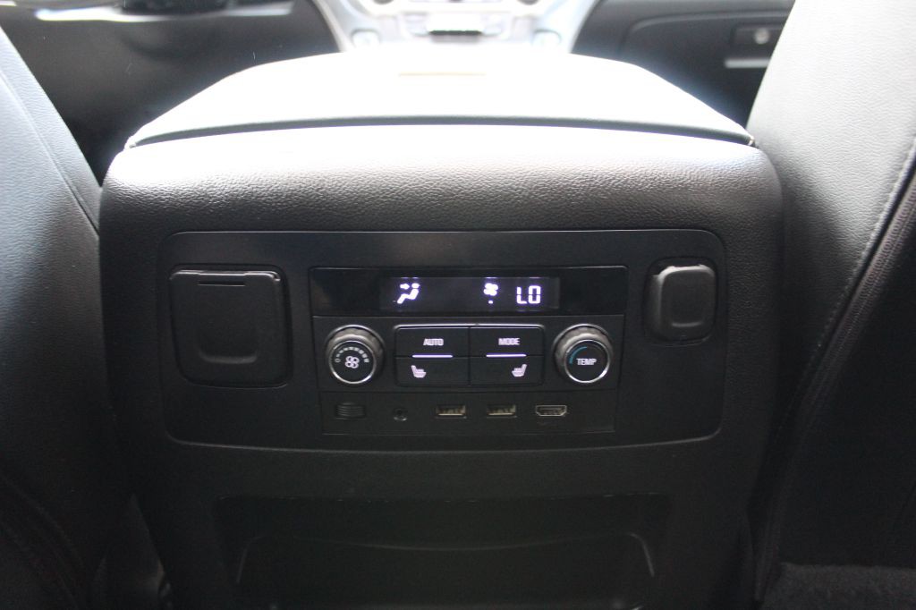 2018 GMC Yukon Image 36