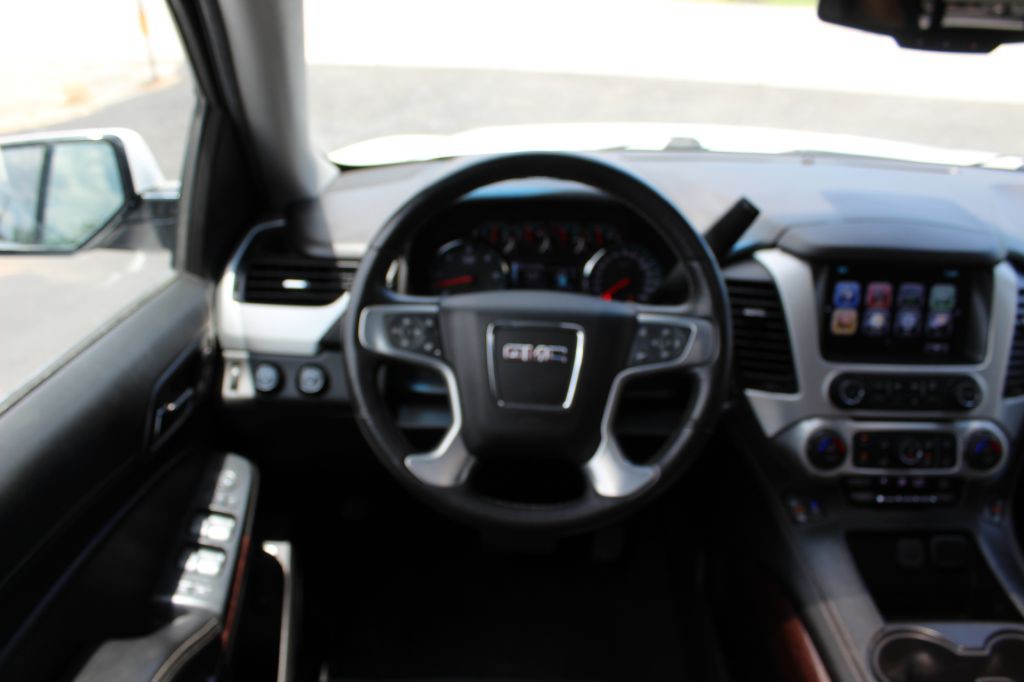 2018 GMC Yukon Image 37