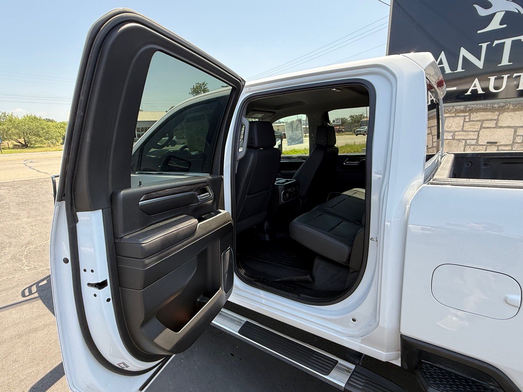 2024 Chevrolet Silverado 1500 Image 32