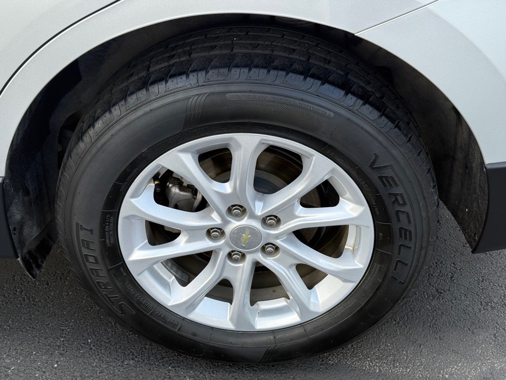 2020 Chevrolet Equinox Image 11