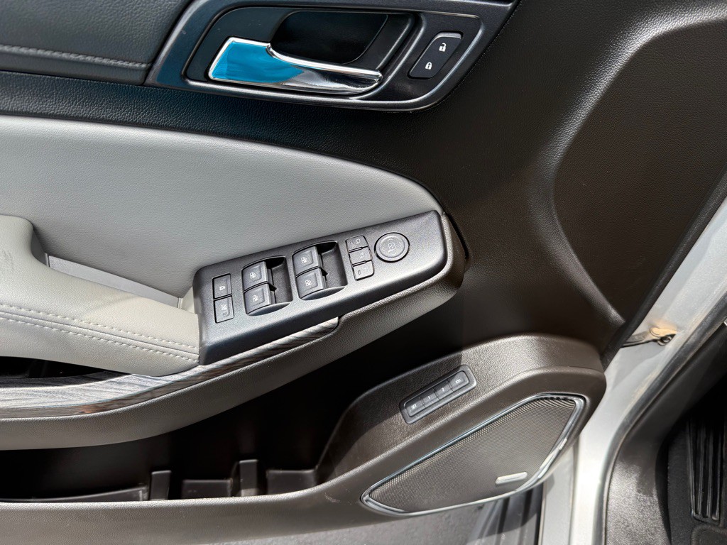 2019 Chevrolet Tahoe Image 16