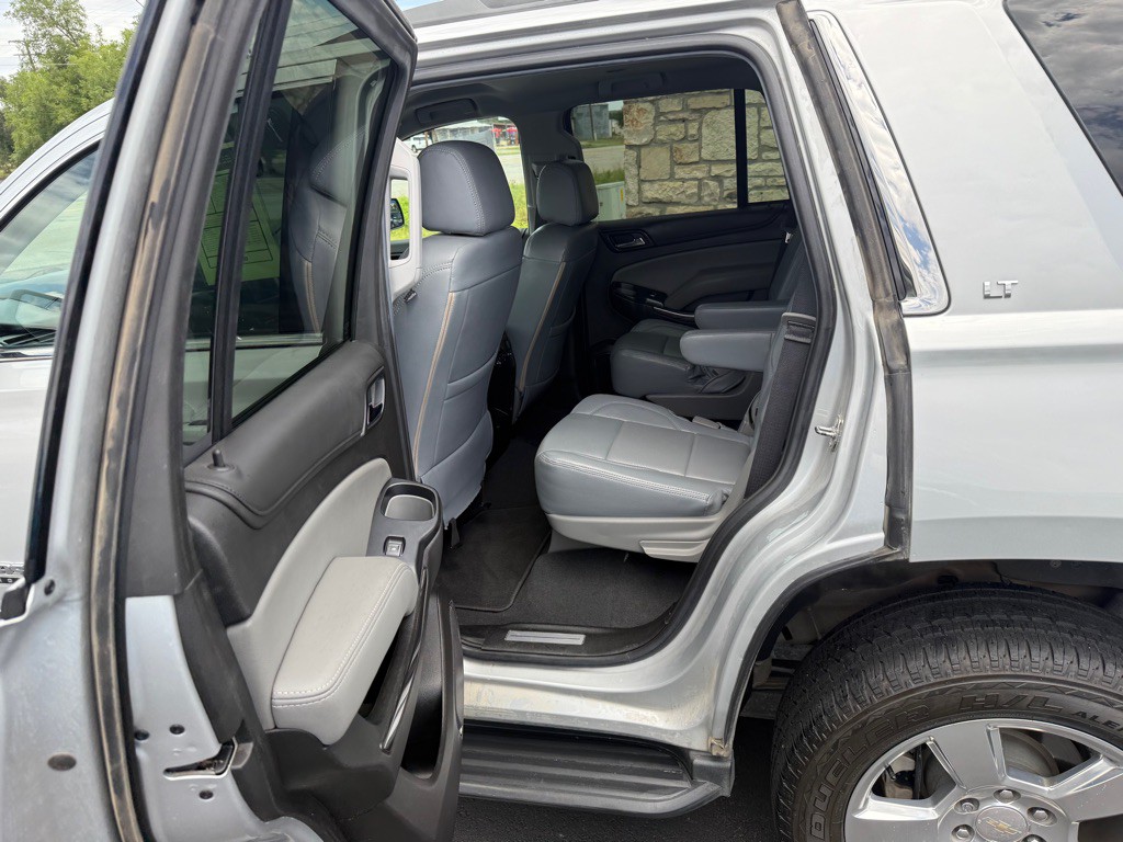 2019 Chevrolet Tahoe Image 32