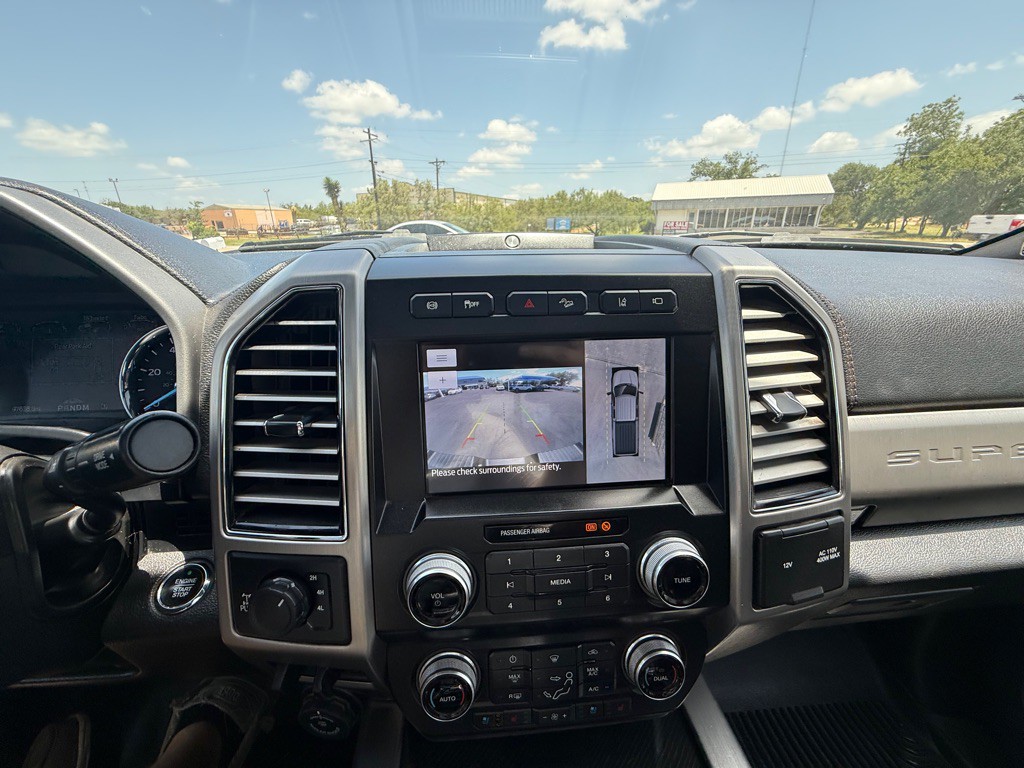 2021 Ford F-350 Image 18