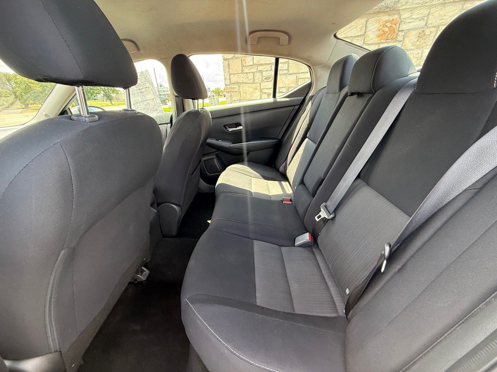 2020 Nissan Sentra Image 18