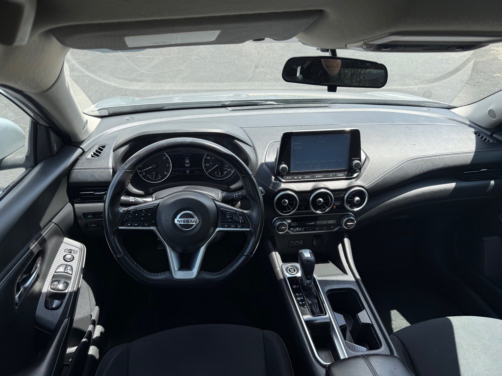 2020 Nissan Sentra Image 19