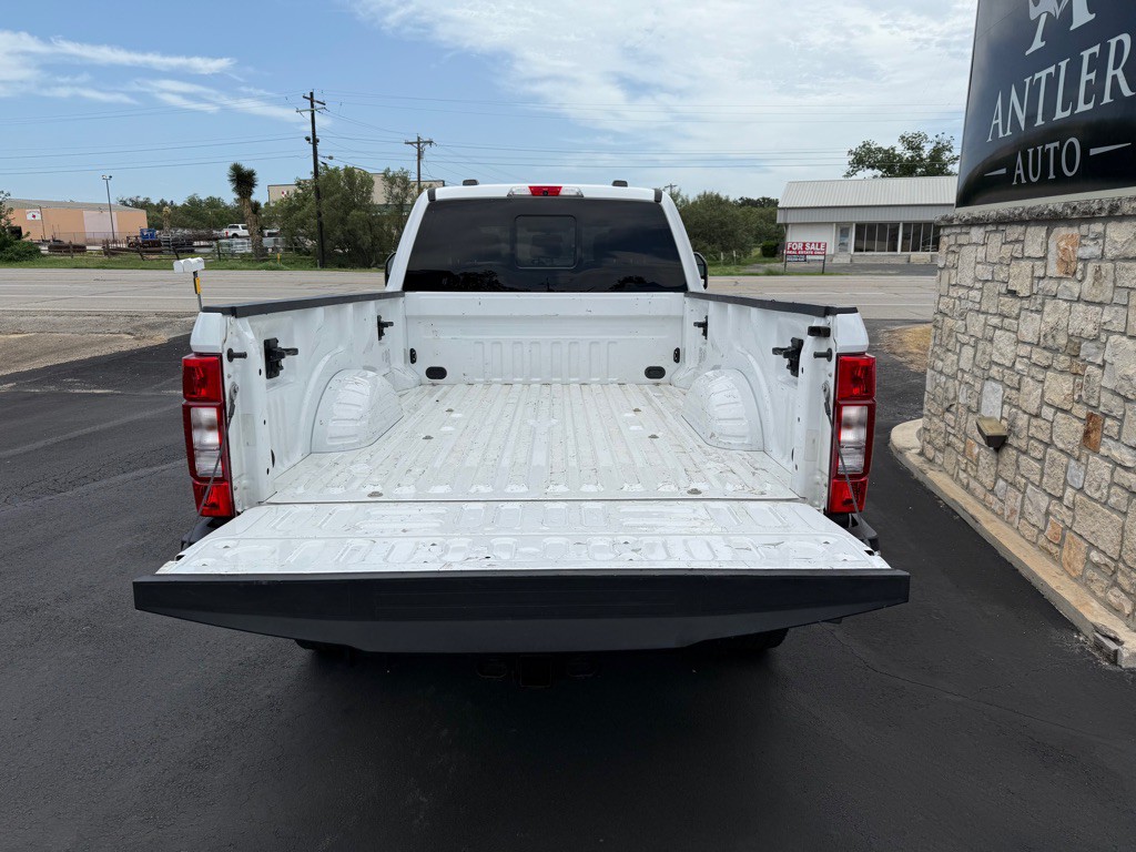 2022 Ford F-350 Image 9
