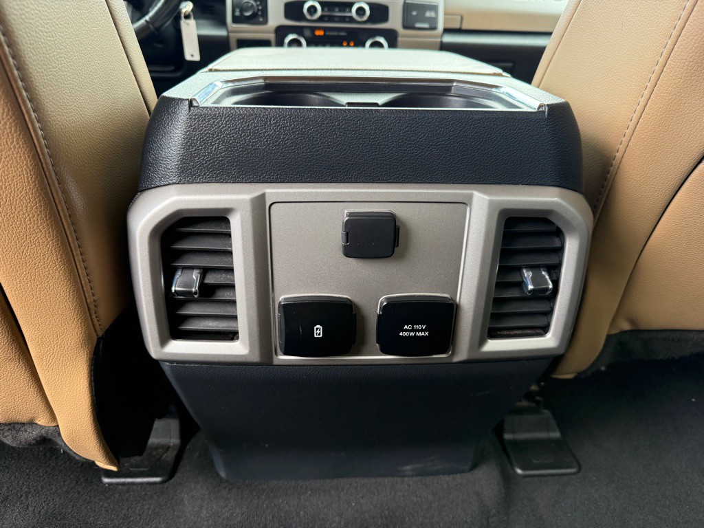 2022 Ford F-350 Image 25