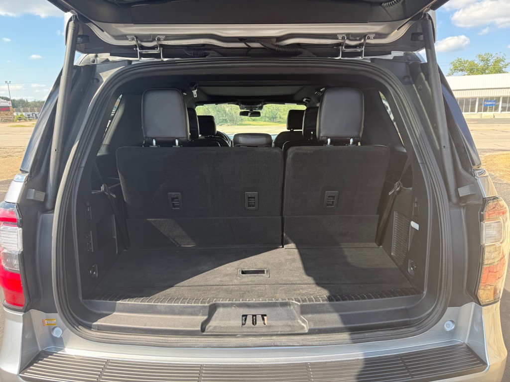 2020 Ford Expedition Image 8