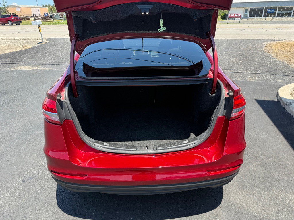 2019 Ford Fusion Image 9