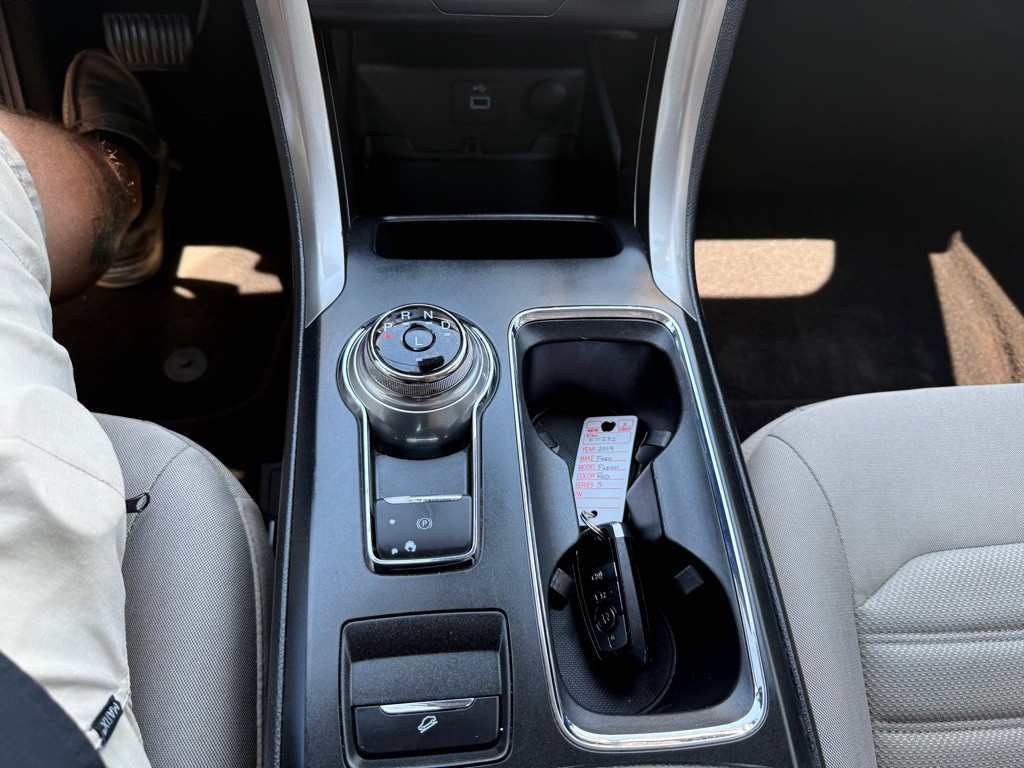 2019 Ford Fusion Image 14