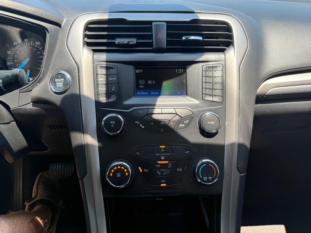 2019 Ford Fusion Image 15