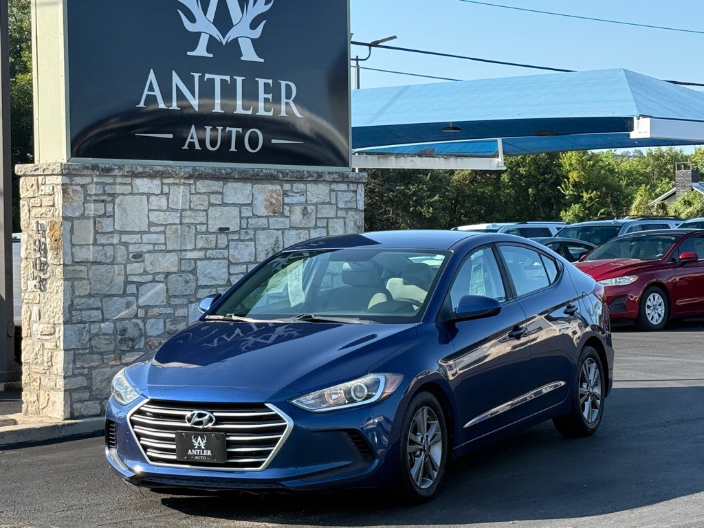 2018 Hyundai Elantra Image 1