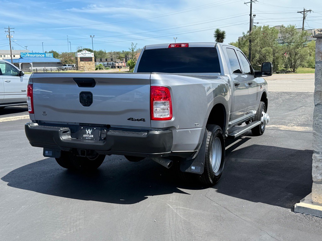 2024 RAM 3500 Image 5