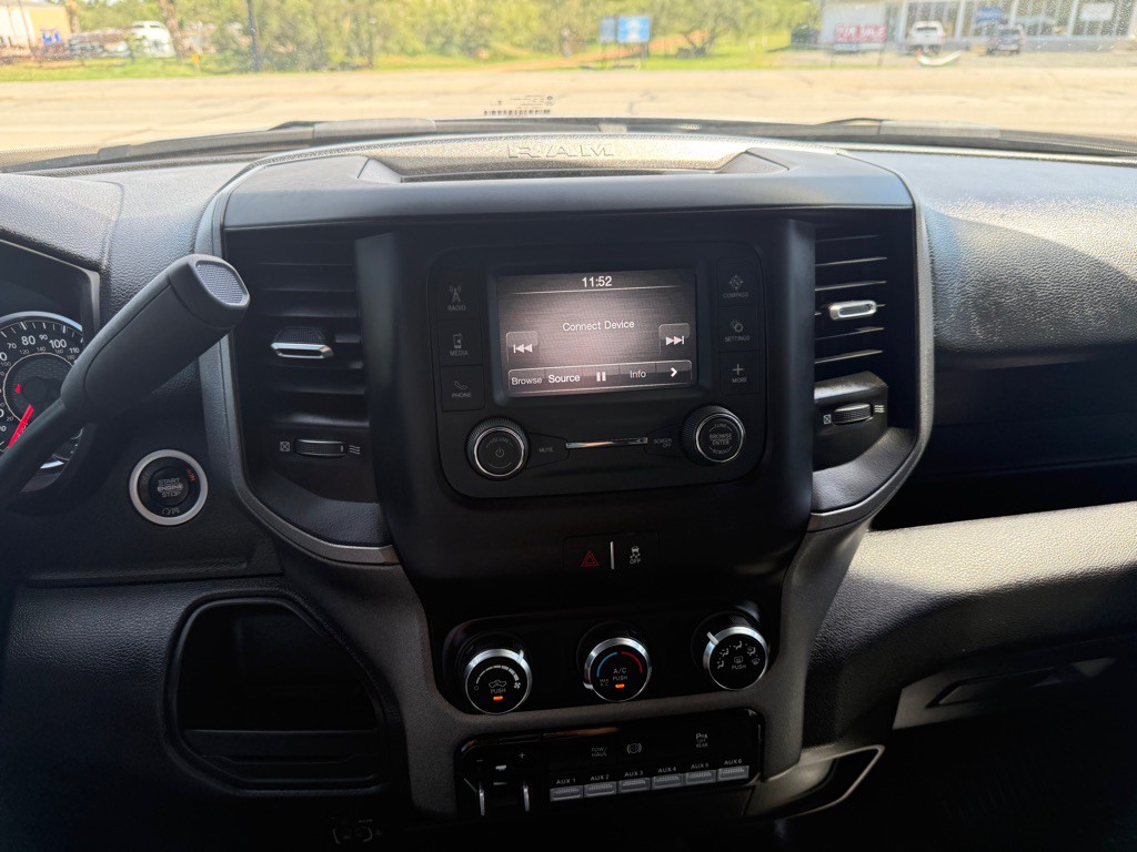 2024 RAM 3500 Image 15