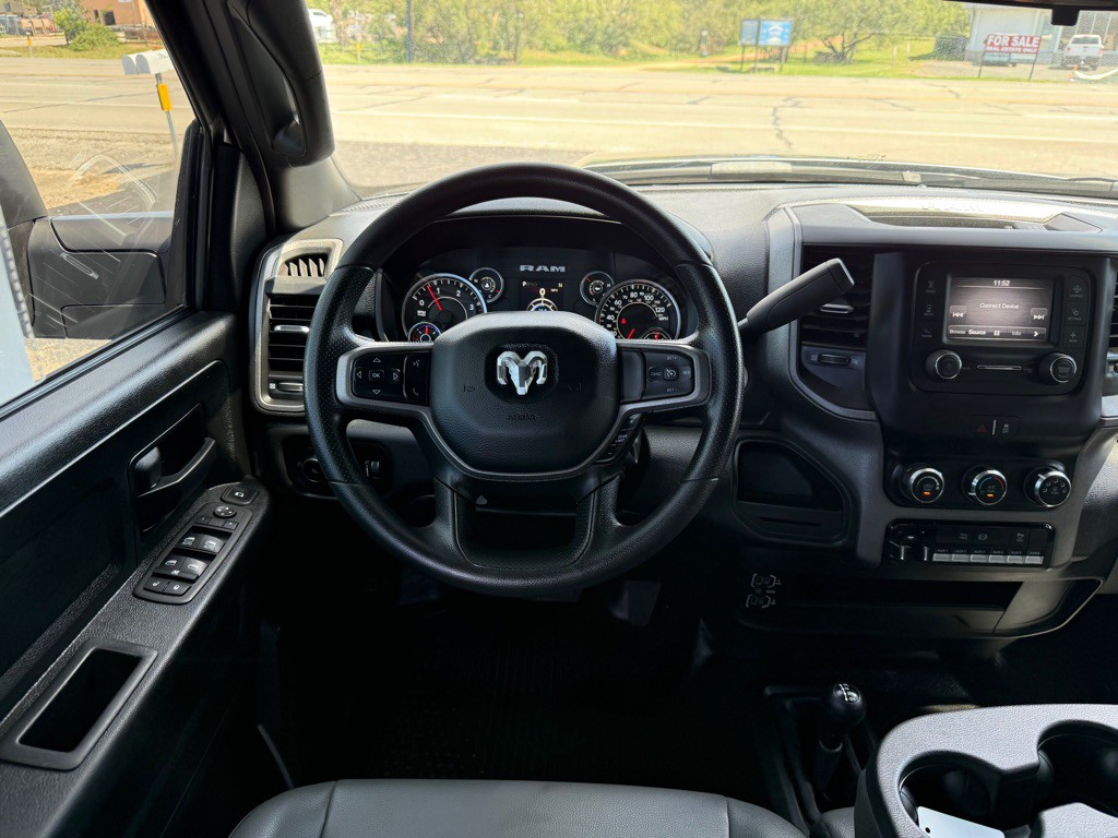 2024 RAM 3500 Image 20