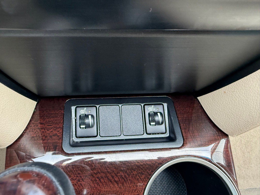 2013 Toyota Camry Image 14
