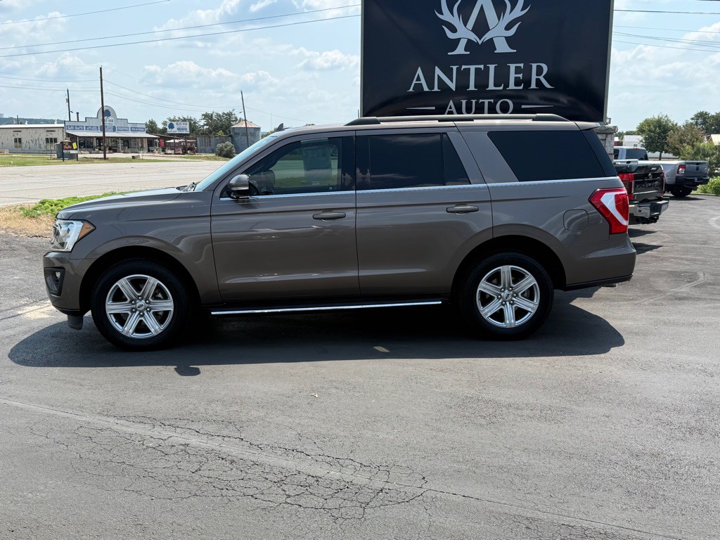 2018 Ford Expedition Image 2