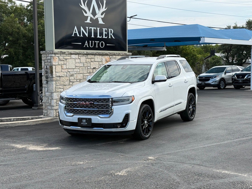 2020 GMC Acadia Image 1