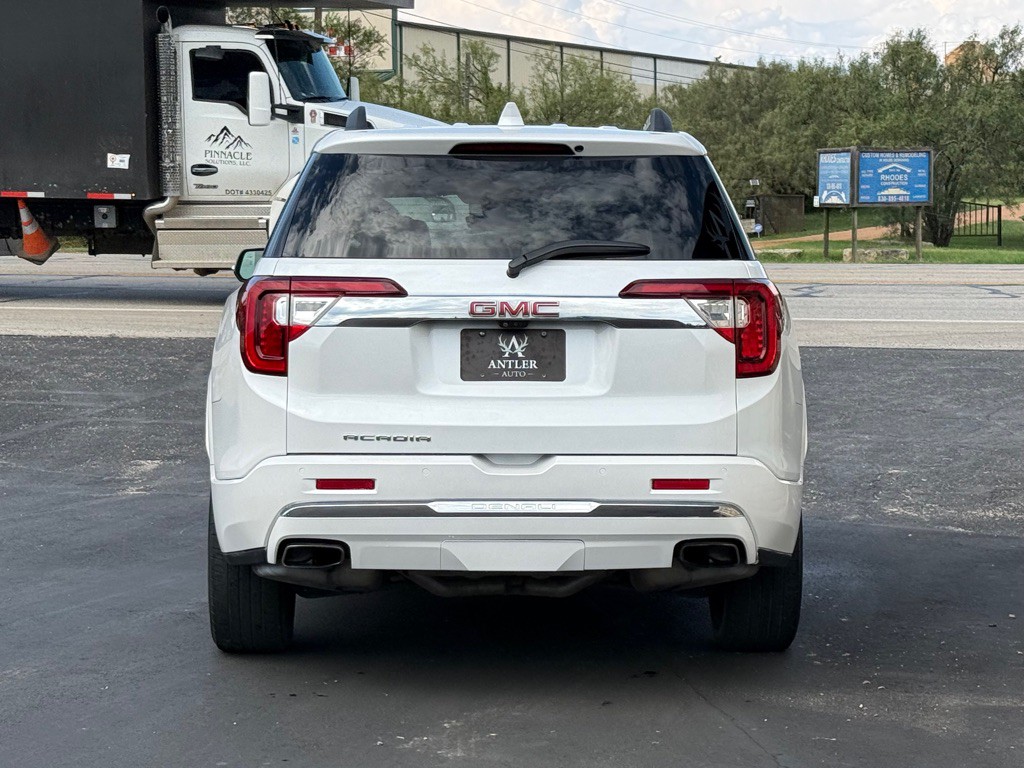 2020 GMC Acadia Image 4