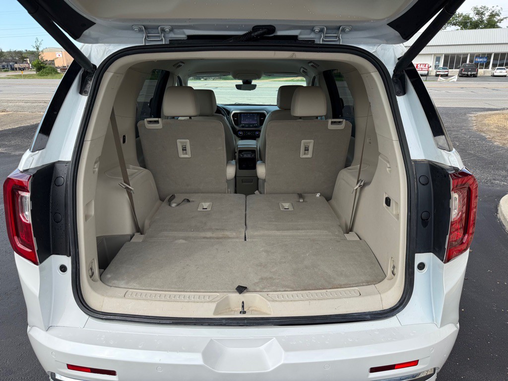 2020 GMC Acadia Image 9